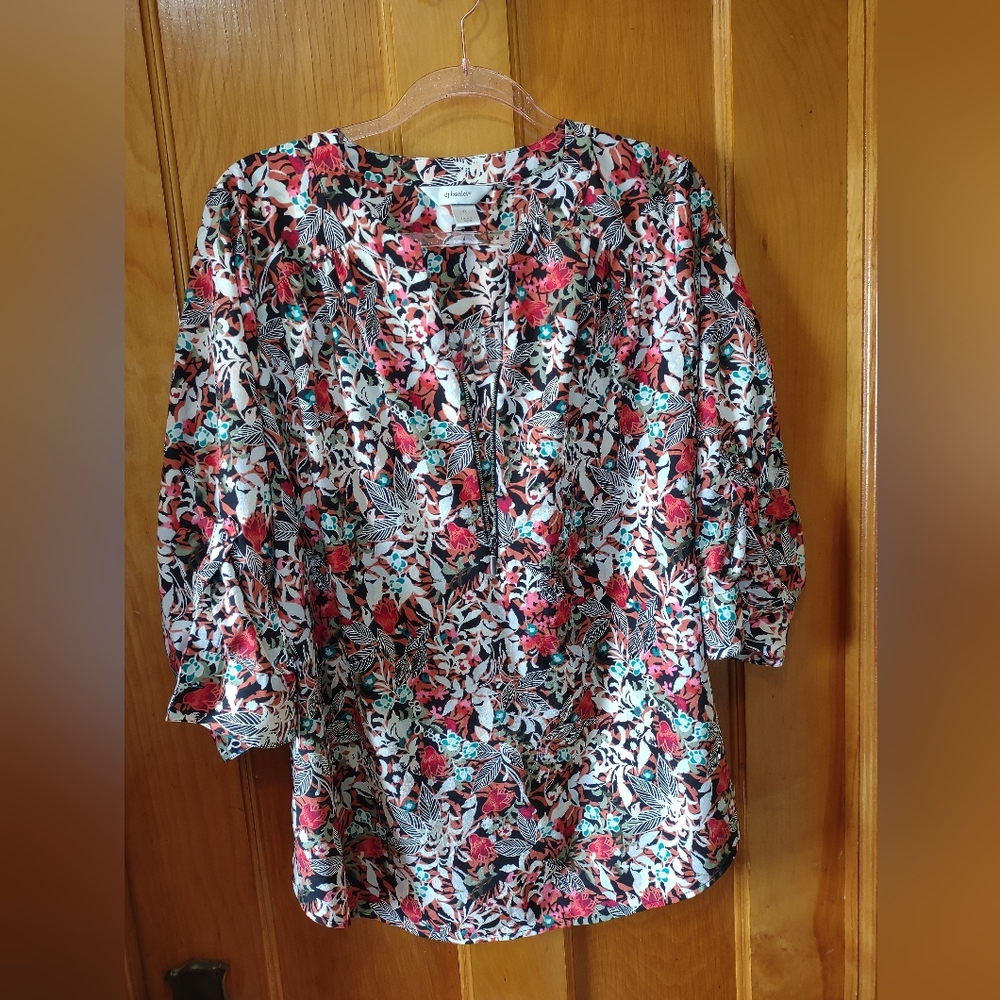 CJ Banks Zipper detail blouse abstract floral pattern